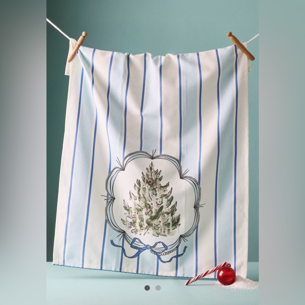 NWT Anthropologie Picture Perfect Tree Dish Towel in Blue.
